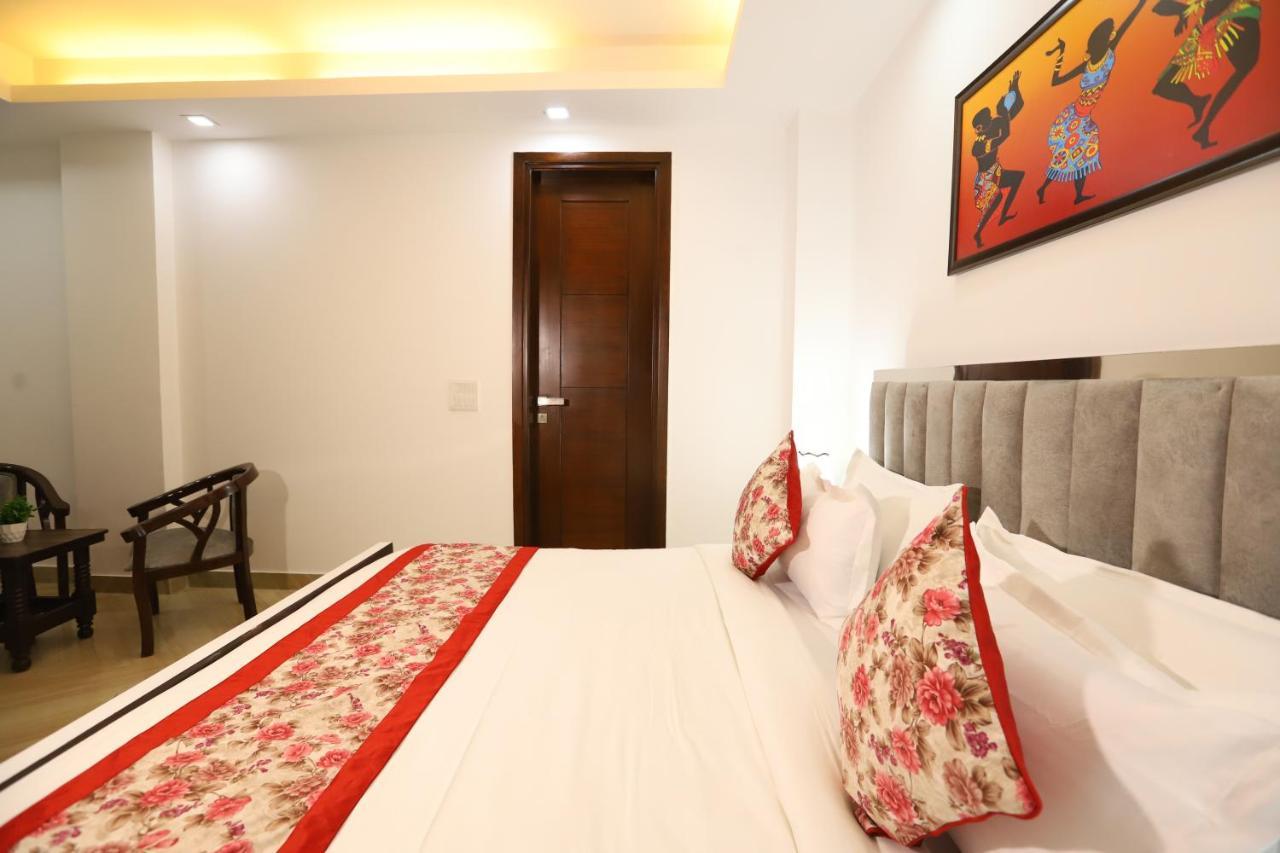 Hotel Nature View Green Park Metro Couple Friendly Yeni Delhi Dış mekan fotoğraf