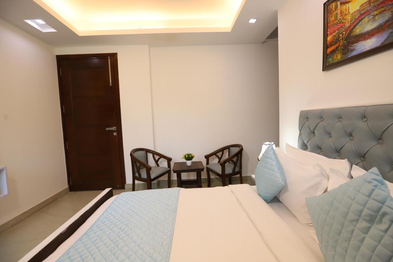 Hotel Nature View Green Park Metro Couple Friendly Yeni Delhi Dış mekan fotoğraf