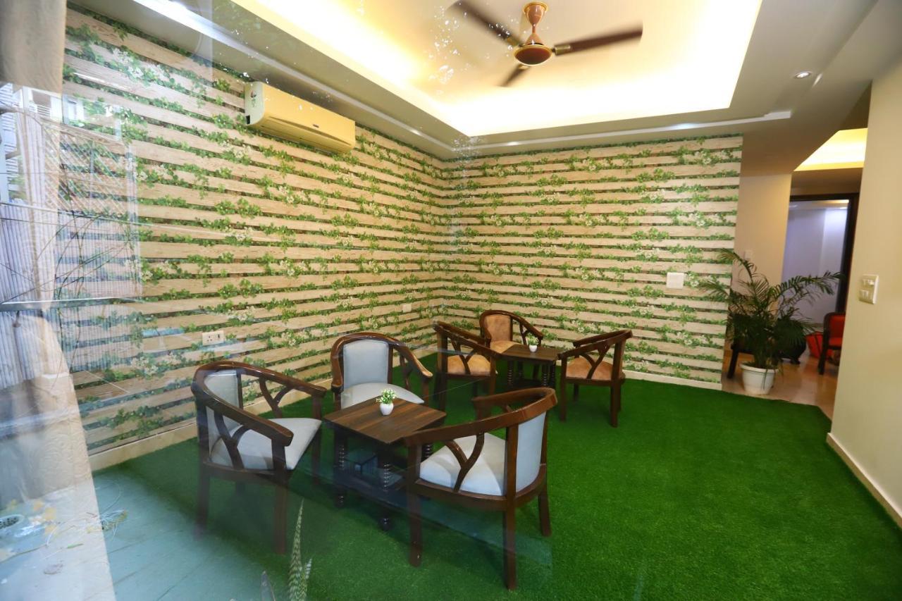 Hotel Nature View Green Park Metro Couple Friendly Yeni Delhi Dış mekan fotoğraf