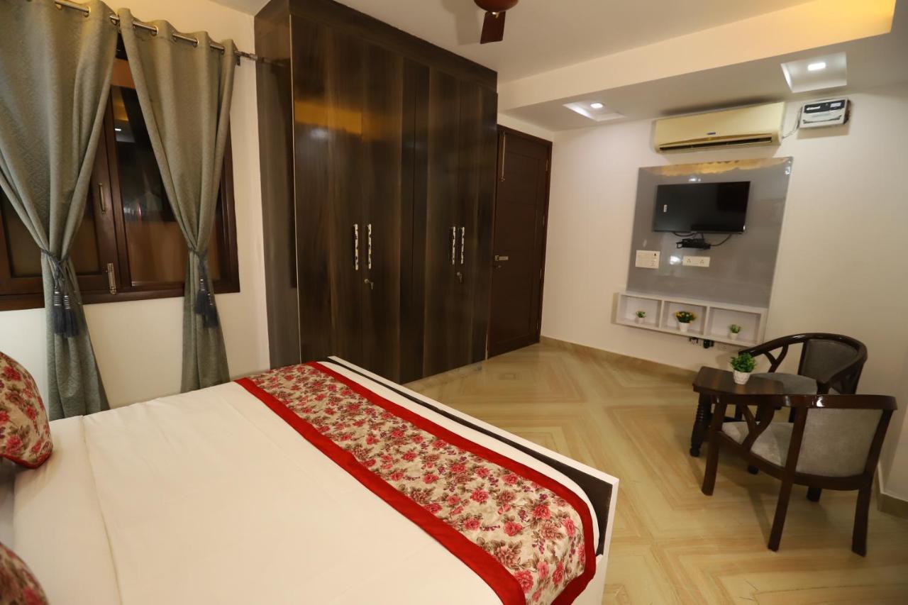 Hotel Nature View Green Park Metro Couple Friendly Yeni Delhi Dış mekan fotoğraf
