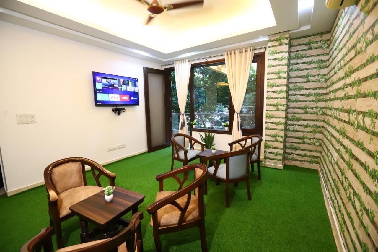 Hotel Nature View Green Park Metro Couple Friendly Yeni Delhi Dış mekan fotoğraf